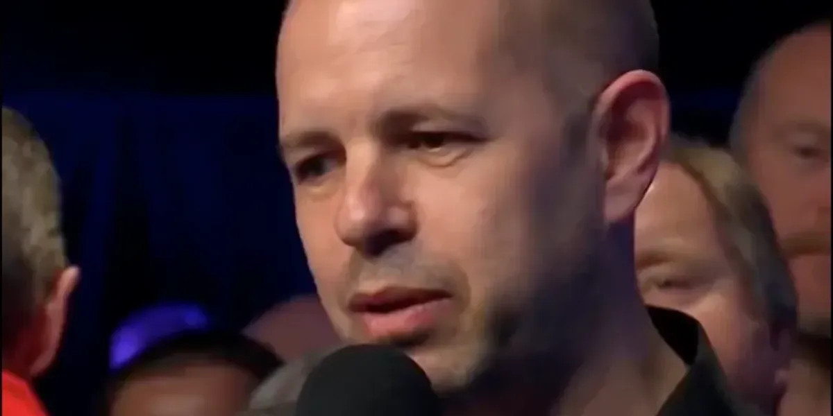 Barry Hawkins dedicates Welsh Open victory to his father in emotional speech
