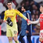 Gary Neville criticises Kepa Arrizabalaga's tactics as Arsenal falters in Carabao Cup final