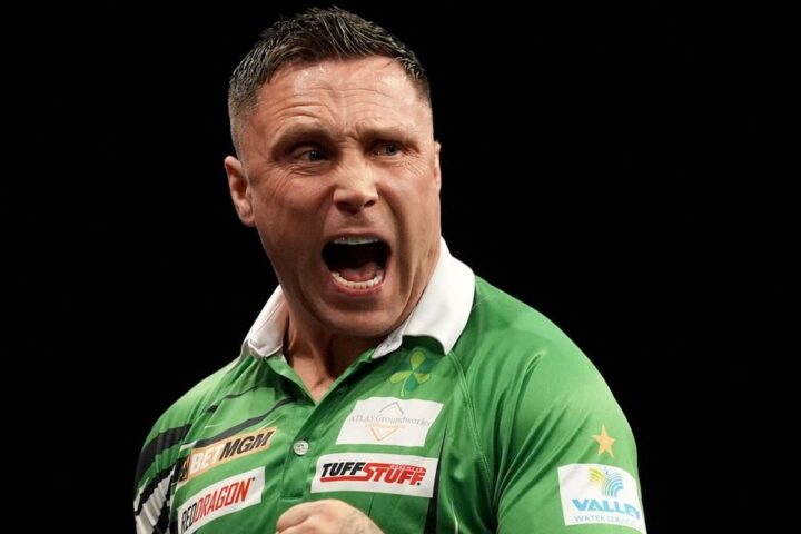Gerwyn Price criticises playing conditions after Premier League defeat to Luke Littler