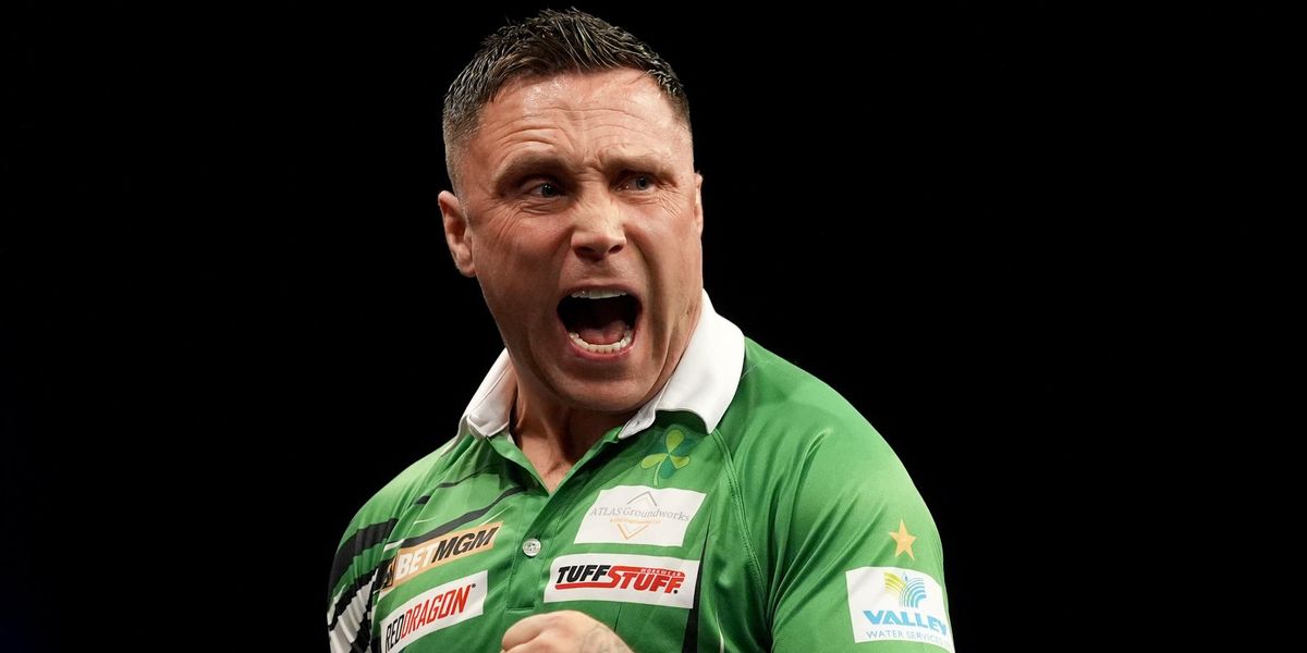 Gerwyn Price criticises playing conditions after Premier League defeat to Luke Littler