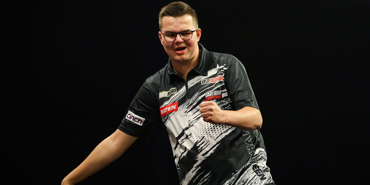 Gian van Veen withdraws from Premier League Darts in Dublin due to health issues