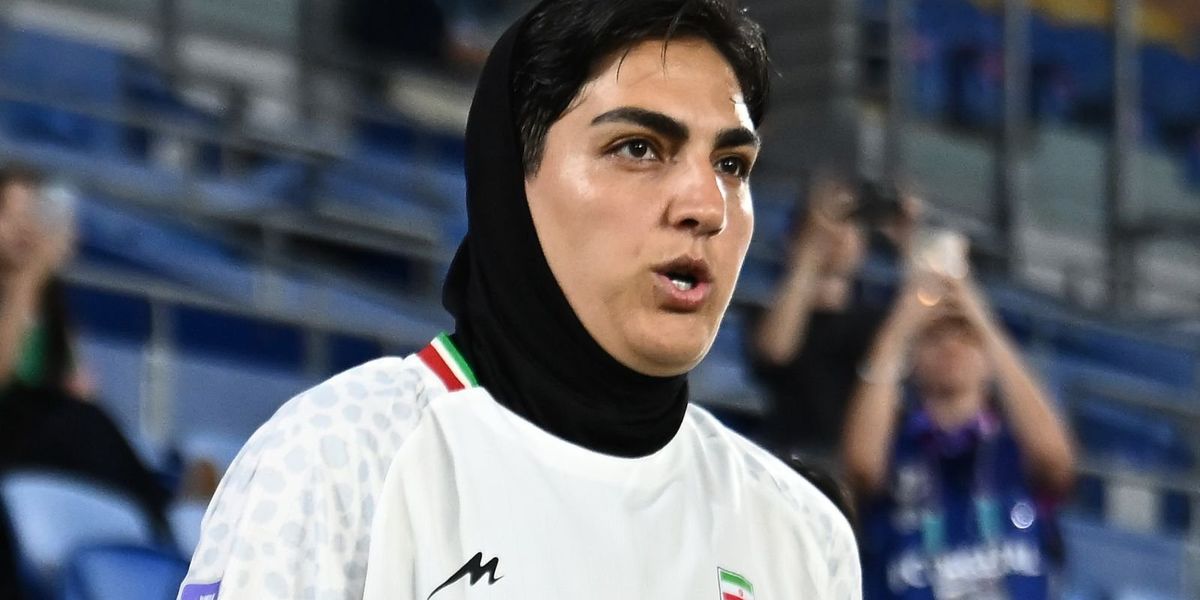 Iran football captain withdraws asylum application, citing family pressures amid escalating conflict