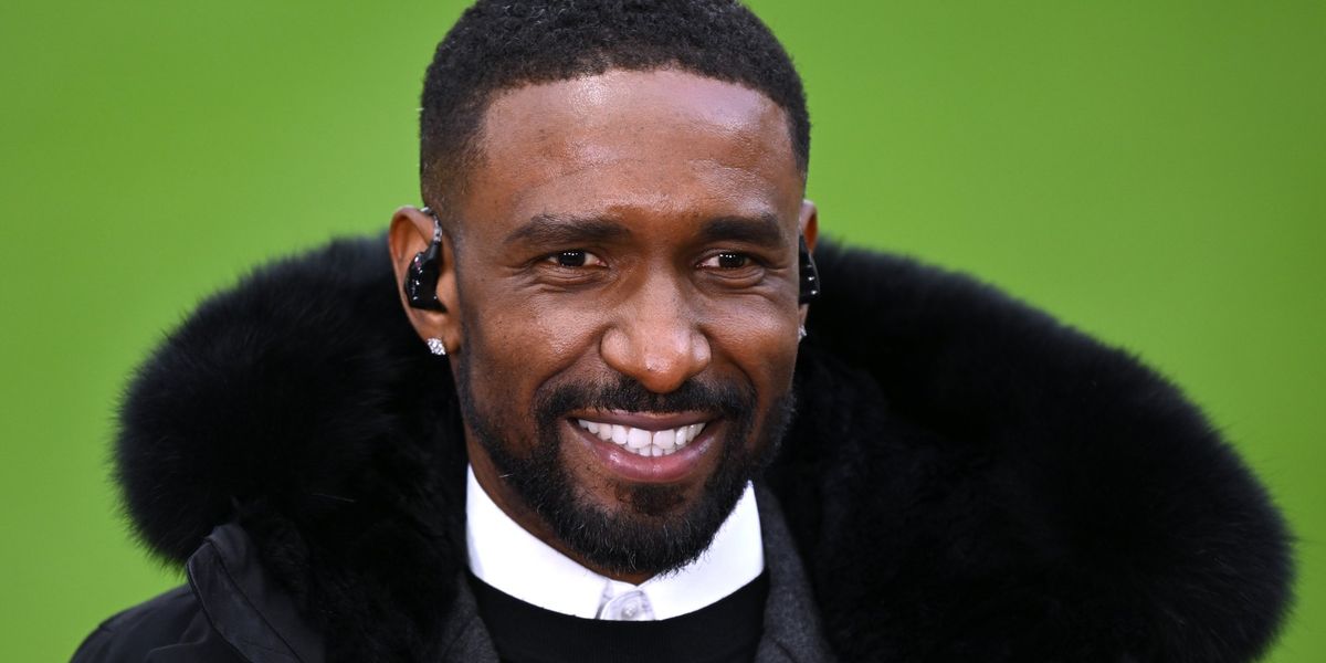 Jermain Defoe appointed as manager of Woking in first coaching role