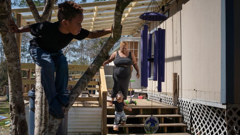 Judge orders Florida woman to undergo C-section despite her objections during delivery