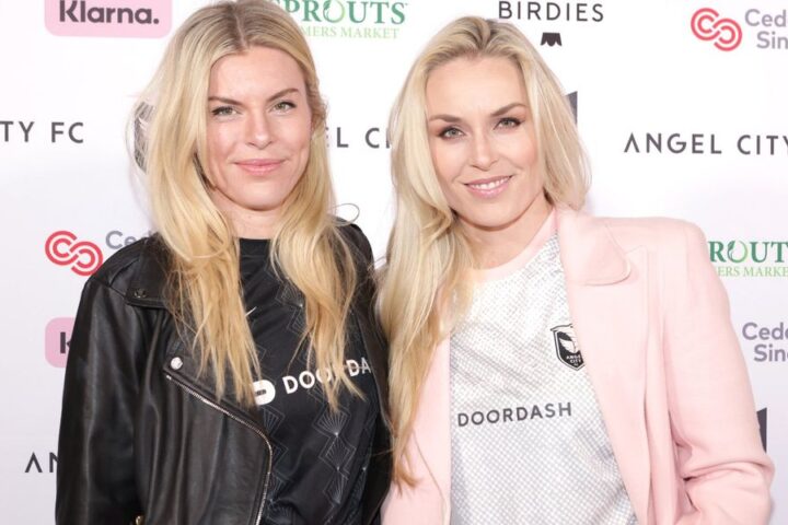 Karin Kildow sustains torn ACL weeks after sister Lindsey Vonn's serious Olympic injury