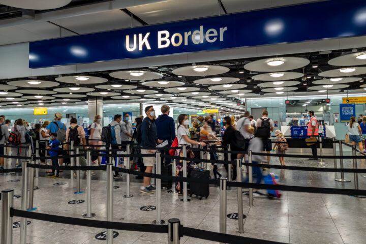 Keir Starmer to receive EU-backed power to manage youth mobility scheme limits