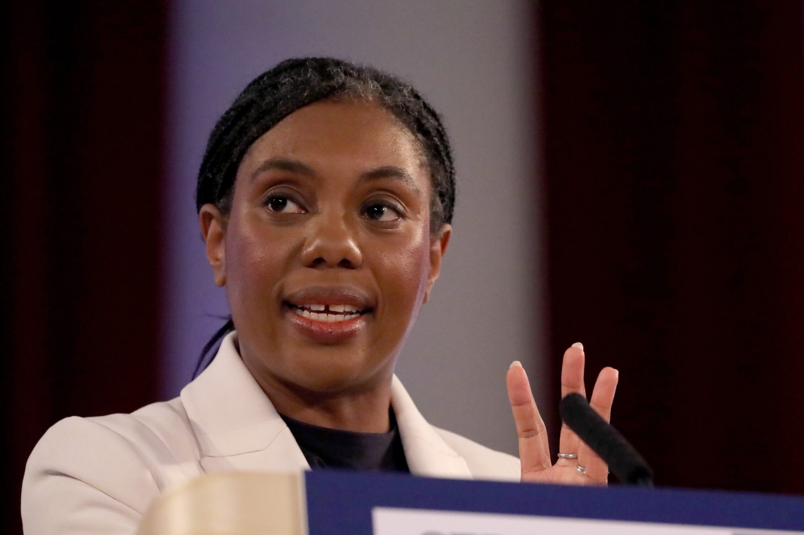 Kemi Badenoch criticizes Keir Starmer for lack of transparency on Iranian attack in Diego Garcia