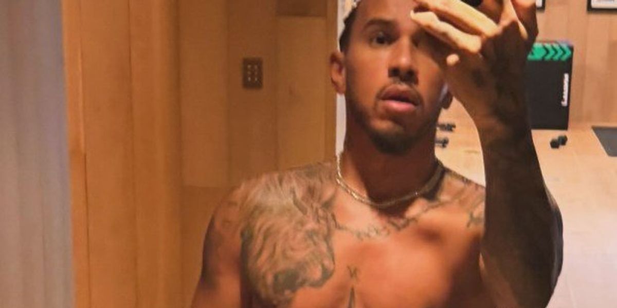Lewis Hamilton showcases impressive physique ahead of Australian Grand Prix
