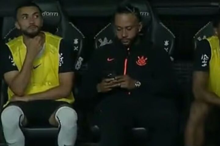 Memphis Depay faces potential six-match ban for using phone during match in Brazil