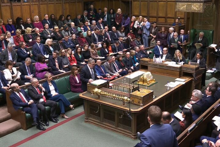 MPs to receive pay rise to nearly £100,000, outpacing nurses' salary increase