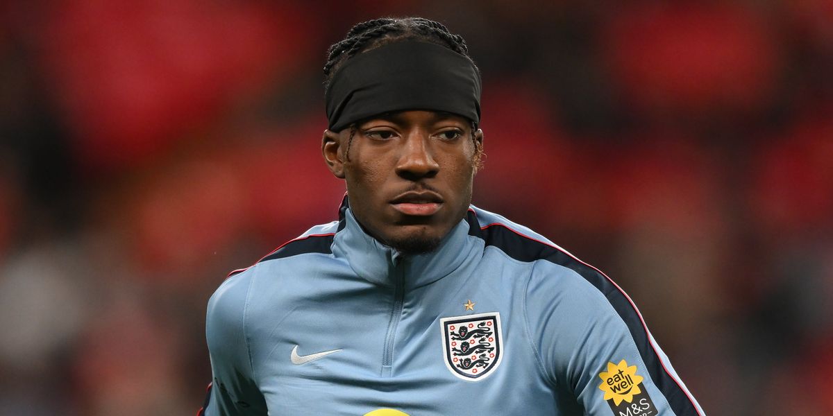 Noni Madueke leaves Wembley with knee brace after injury in England's draw against Uruguay