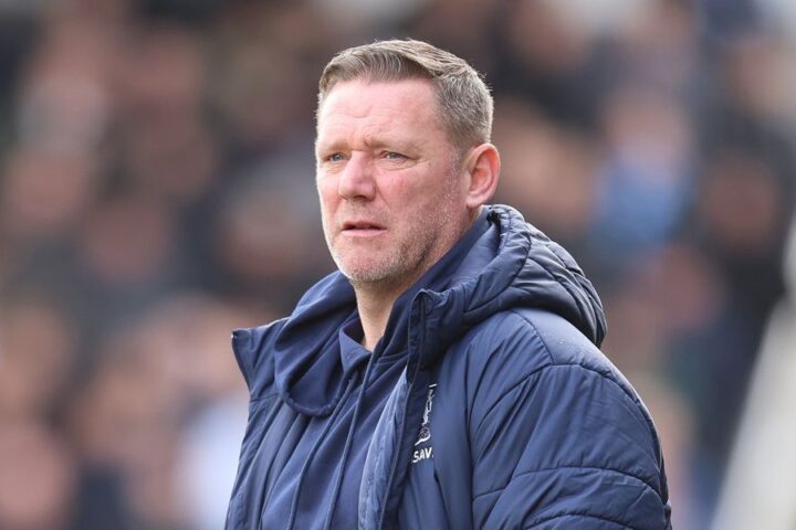 Northampton Town dismiss manager Kevin Nolan as Colin Calderwood takes interim charge