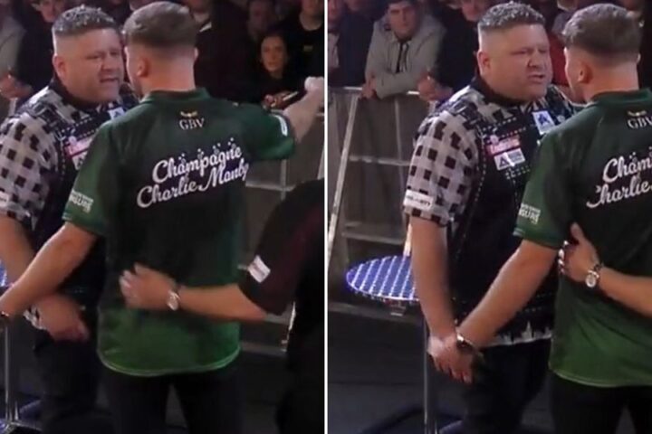 Referee intervenes as Charlie Manby and James Hurrell clash at UK Open