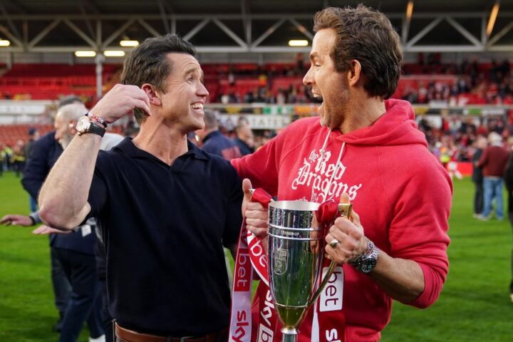 Ryan Reynolds and Rob McElhenney to provide live commentary for Wrexham's match against Swansea