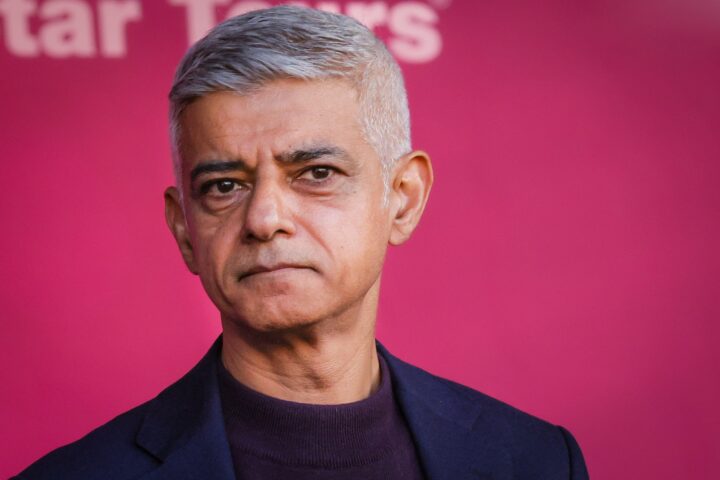 Starmer may appoint Khan to House of Lords in step to secure leadership stability