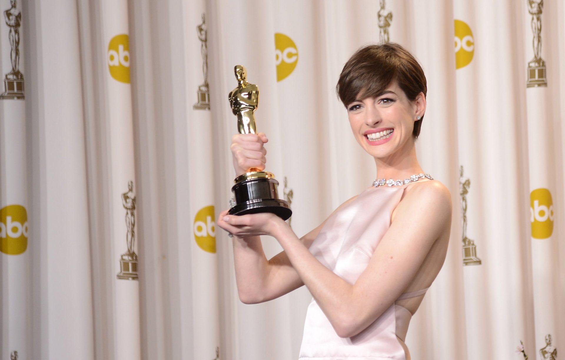 The 10 most awkward acceptance speeches in Oscars history