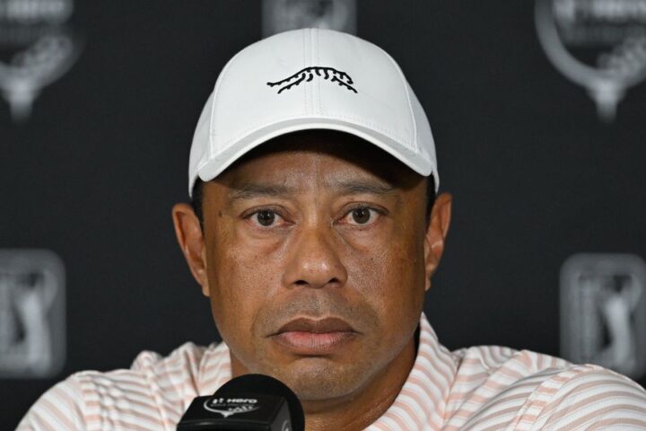 Tiger Woods involved in rollover crash in Florida, no serious injuries reported