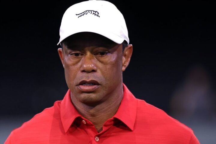 Tiger Woods released on bail after arrest for suspected DUI in Florida car crash