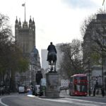 Union calls for remote work as civil servants face rising costs amid Middle East conflict