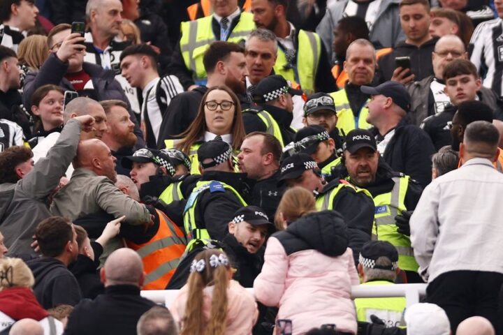 Violence erupts between Newcastle and Sunderland fans before Tyne-Wear derby, one injured