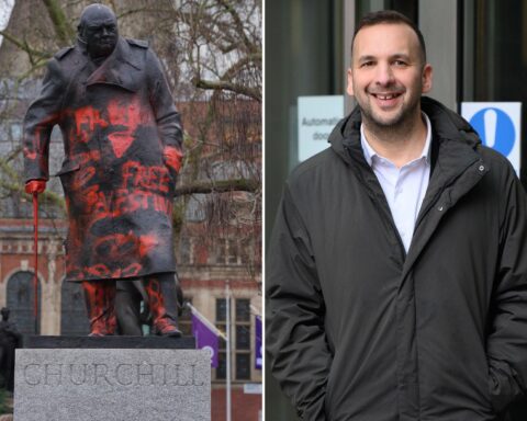 Zack Polanski faces backlash for laughing at vandalism of Churchill statue in London