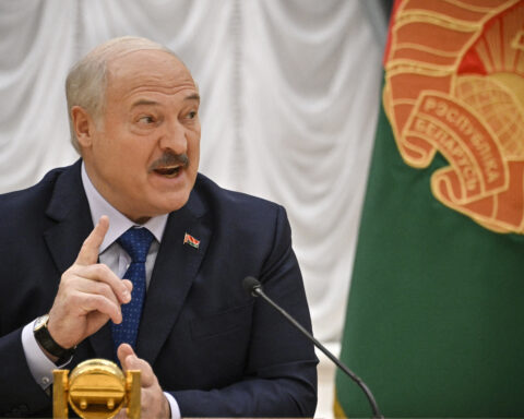 Belarus invalidates passports of exiled opponents, drawing UN condemnation