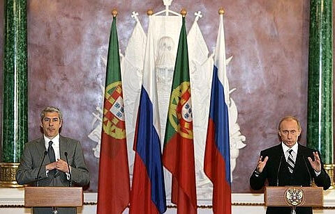 Portugal’s prime minister backs dialogue with Moscow and possible Putin role at G20