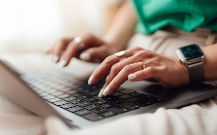 A significant number of people are seeking health information from AI chatbots