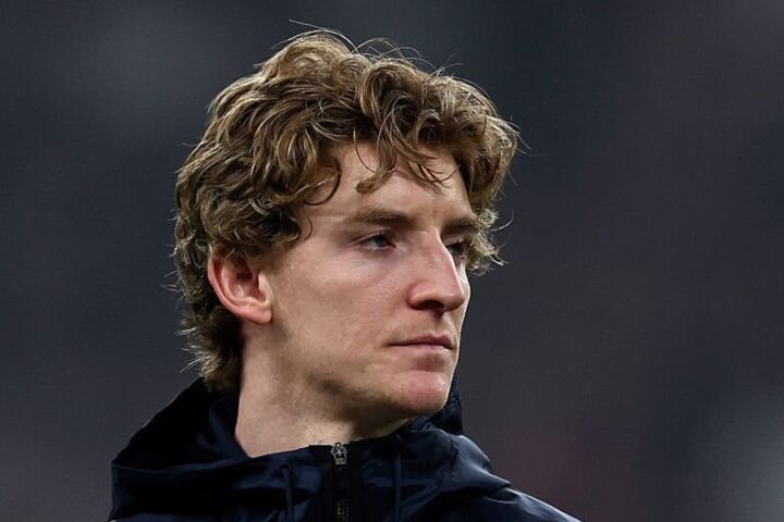 Anthony Gordon receives interest from three clubs ahead of World Cup selection