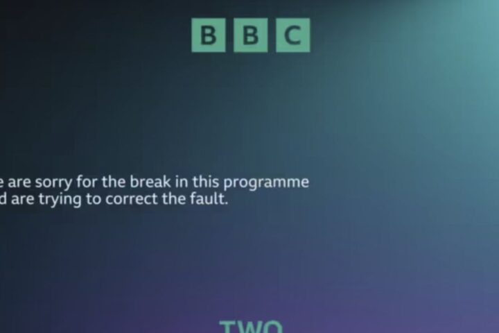 BBC coverage of World Snooker Championship interrupted by power outage