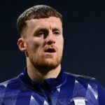 Cambridge United signs Jack Walton on emergency loan ahead of crucial promotion clash