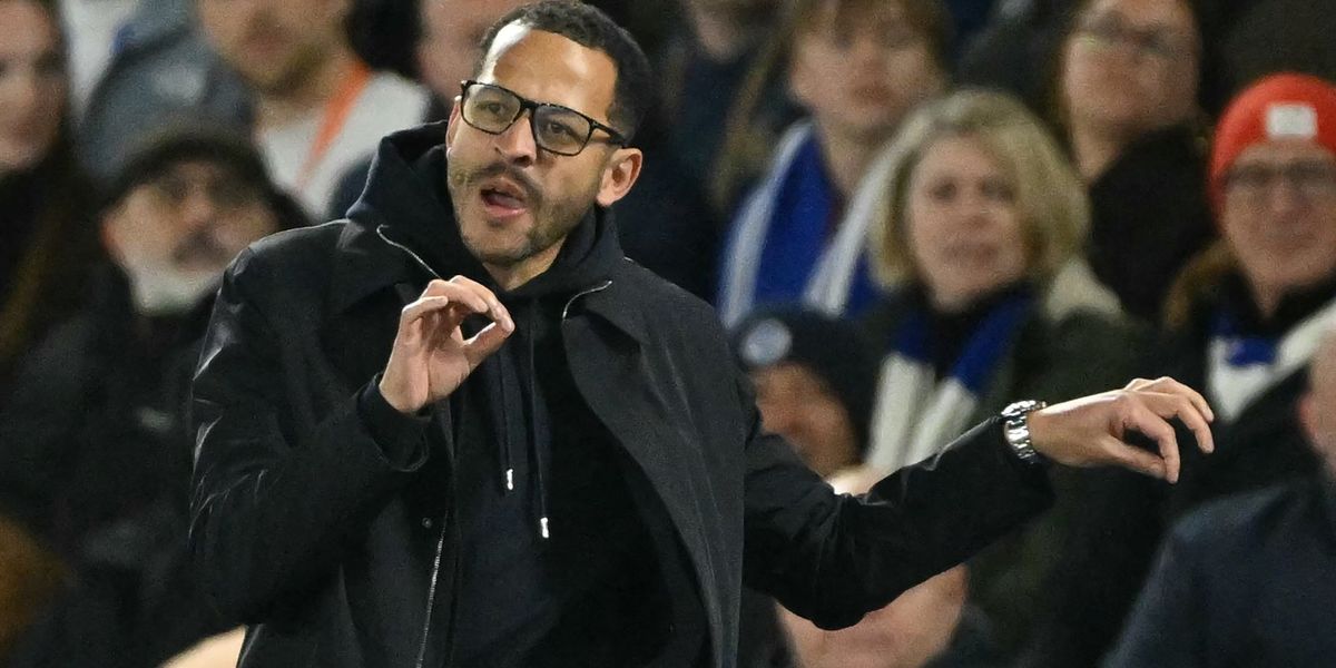 Chelsea management in crisis talks over Liam Rosenior's position after Brighton defeat