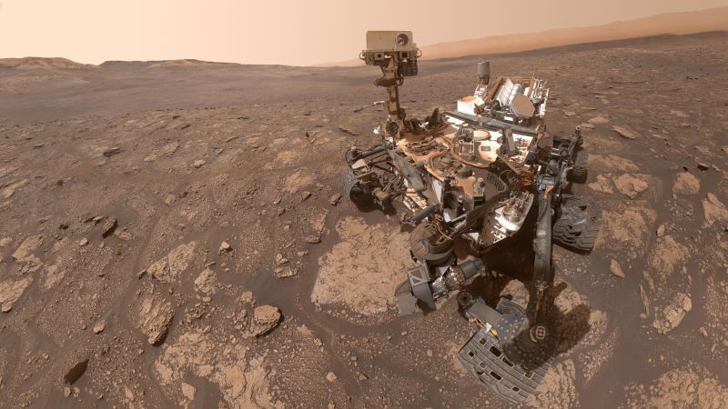 Curiosity rover discovers diverse organic molecules in groundbreaking Mars experiment