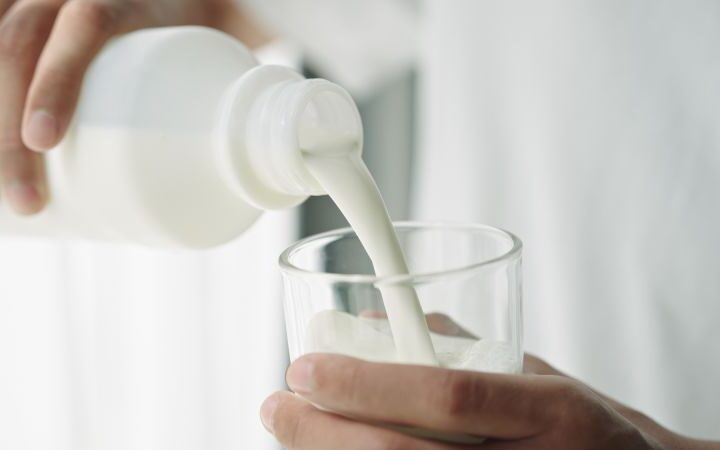 E. coli outbreak linked to raw cheddar cheese prompts food safety warnings