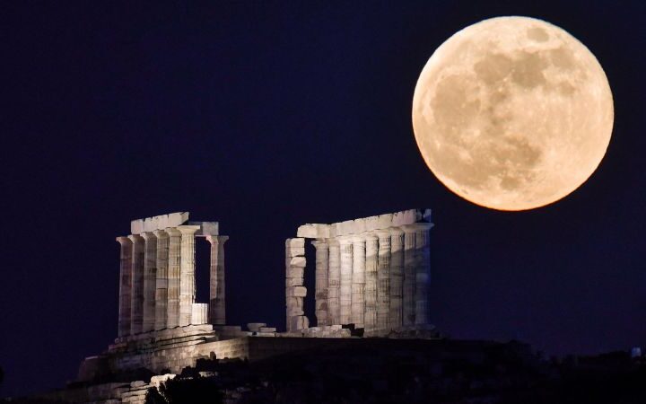 Expect two full moons shining in May sky
