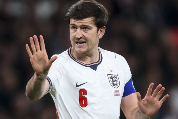 Harry Maguire rejects David Beckham's Inter Miami offer to stay at Manchester United