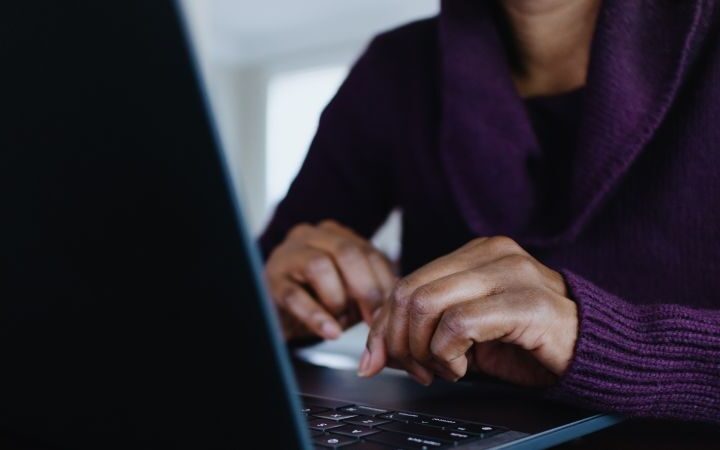 Health and government organisations inadvertently support health misinformation through online ad spend