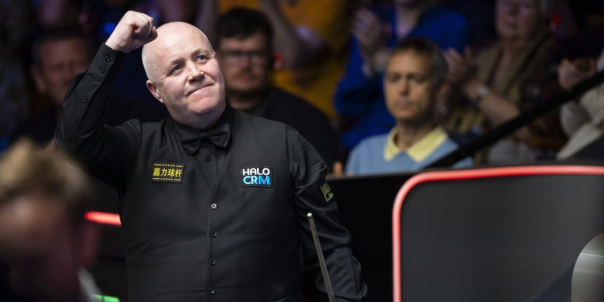 John Higgins stages stunning comeback to defeat Ronnie O'Sullivan in World Championship
