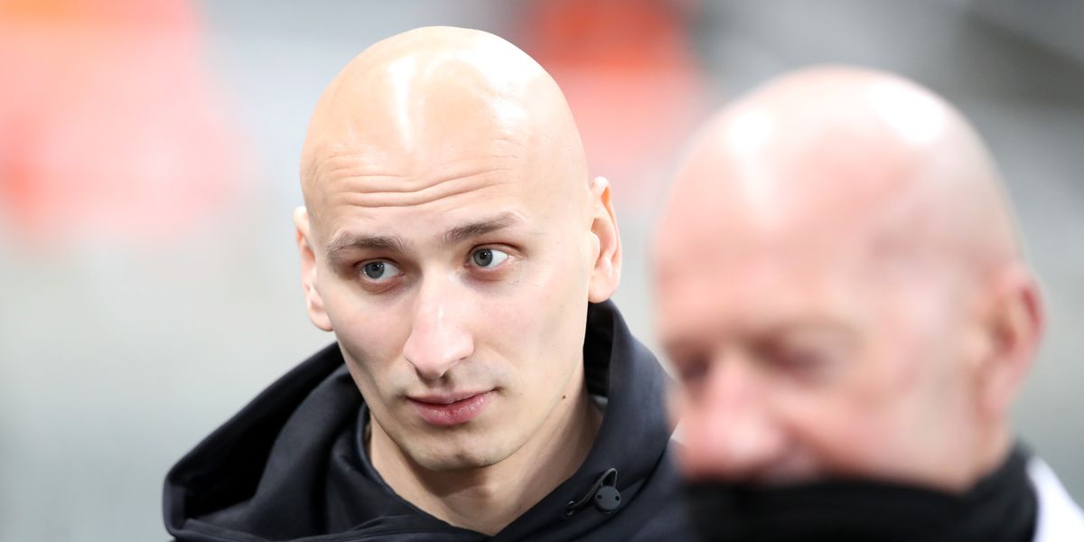 Jonjo Shelvey criticizes England as he settles into new role with Arabian Falcons in UAE