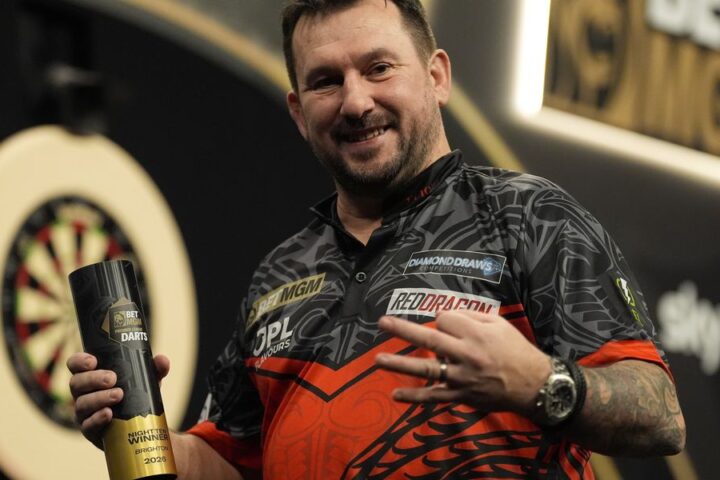 Jonny Clayton challenges Luke Littler to chase him after Premier League victory in Brighton