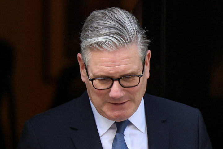 Keir Starmer faces critical vote on allegations of misleading MPs over Mandelson appointment