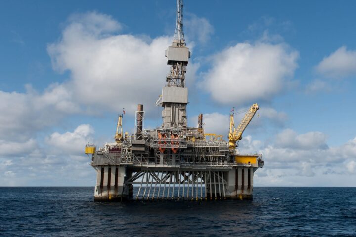 Labour faces backlash for approving Falklands oil project amid North Sea drilling freeze