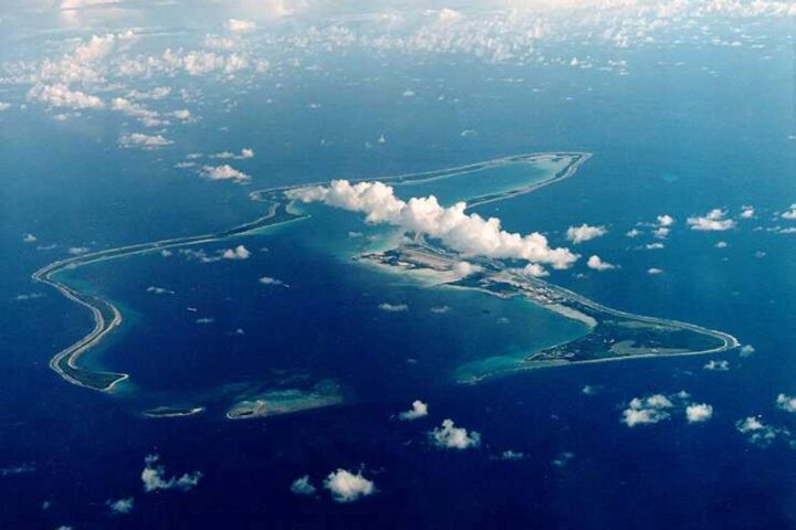 Labour postpones Chagos sovereignty deal amid escalating tensions with Donald Trump