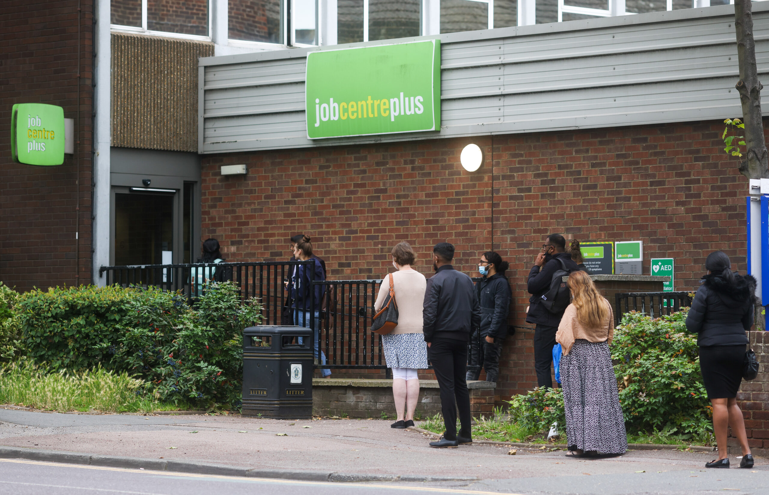 Labour urged to address youth unemployment crisis by reducing hiring costs