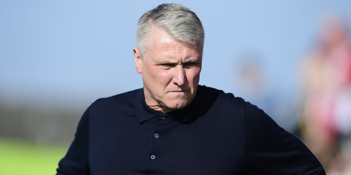 Lee Clark makes cross-country dash to Leyton Orient match after family bereavement