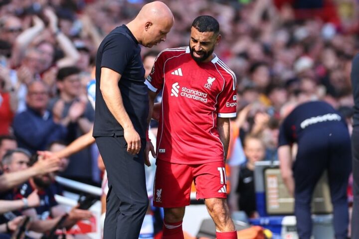 Liverpool confirms Mohamed Salah's hamstring injury is minor, he will return this season