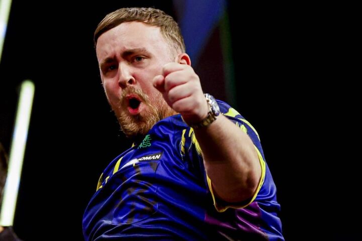 Luke Littler overcomes hostile crowd to secure victory in Rotterdam Premier League match