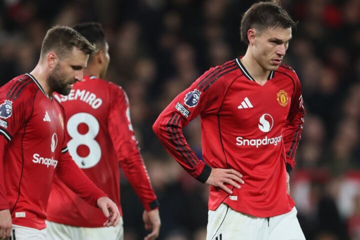 Man United's Manuel Ugarte faces backlash after poor performance in Leeds defeat