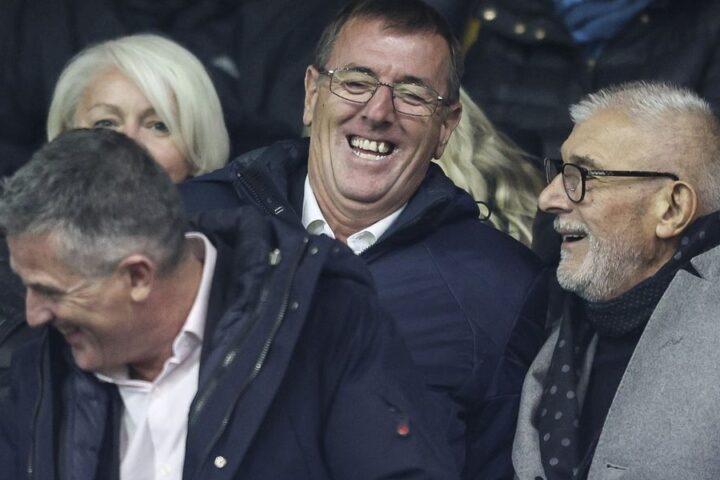 Matt Le Tissier questions AI's response on plane trails amid conspiracy controversy