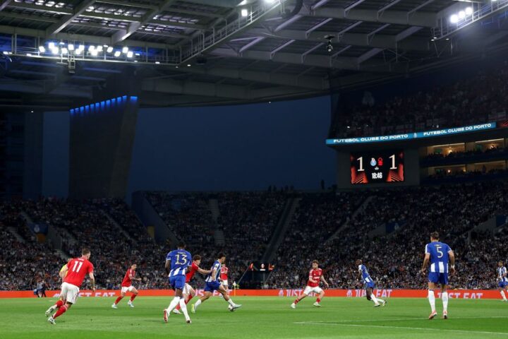 Nottingham Forest fan passes away after Europa League draw with Porto